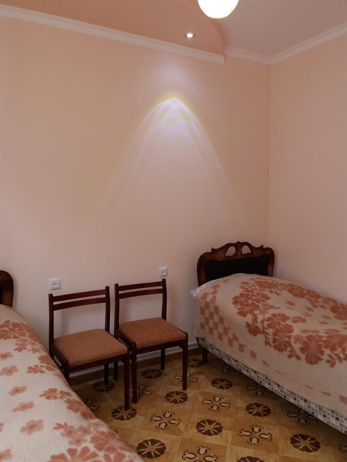 Aida Bed & Breakfast Tat'ev Buitenkant foto